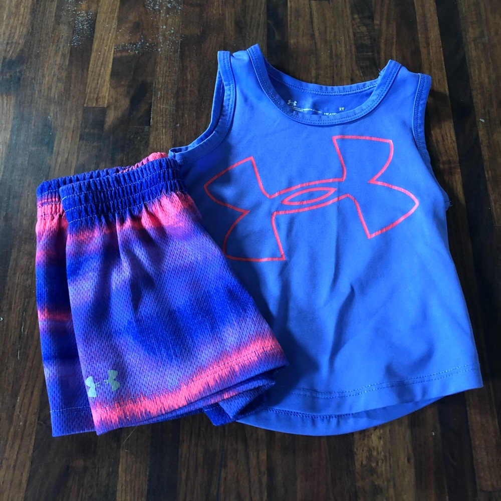 Under Armour t-shirt and shorts